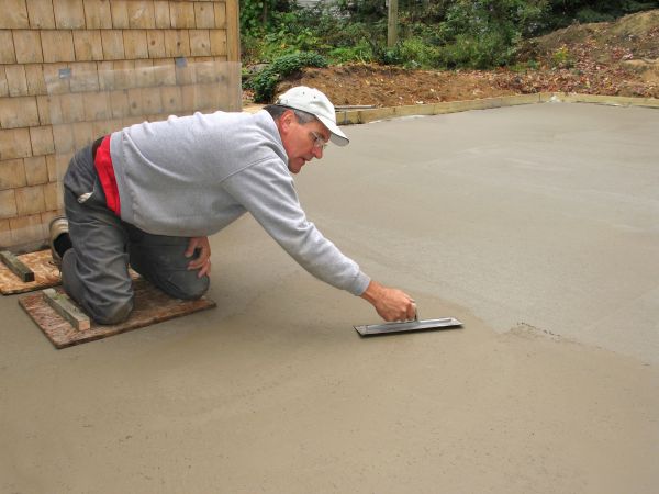 Flat Concrete Installation in Omaha